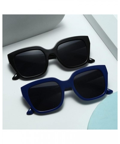 Retro Large Frame Men And Women Sunglasses Trendy Commuter UV400 Sunglasses Gift B $17.26 Designer